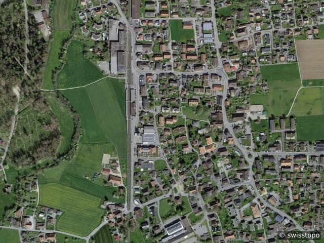 Luftbild der Lage – 3427 Utzenstorf