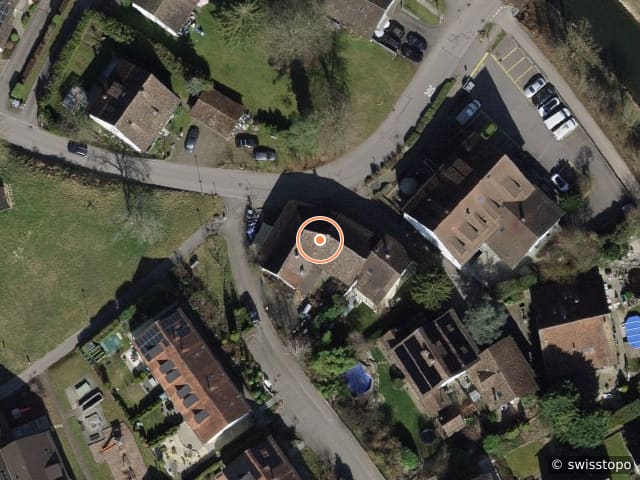 Luftbild der Lage – Dorfstrasse 18, 8154 Oberglatt