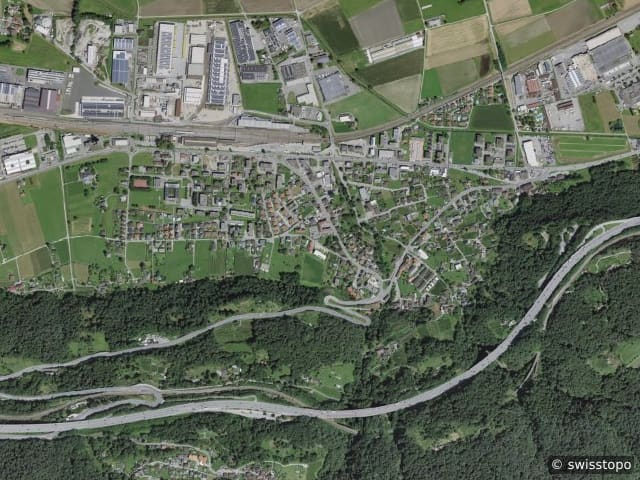 Luftbild Cadenazzo