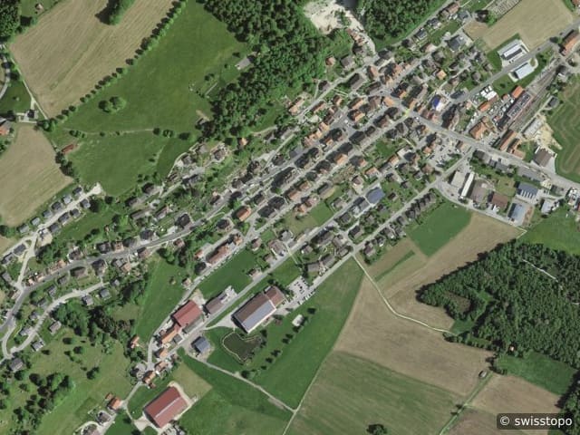 Luftbild Chem. de Sommartel 12, Les Ponts-de-Martel
