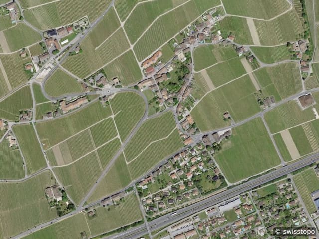 Vista aerea della posizione – 1185 Mont-sur-Rolle