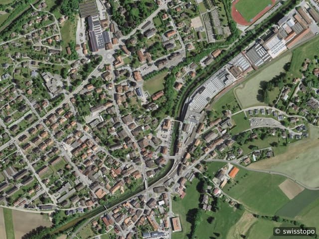 Luftbild Chemin de Nessert 1, Couvet