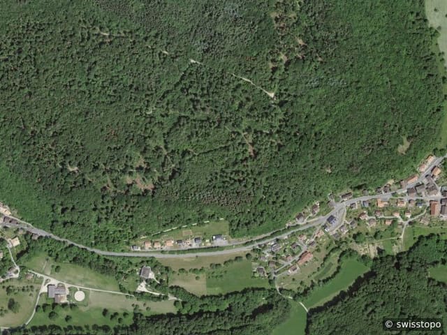 Luftbild der Lage – 1323 Romainmôtier