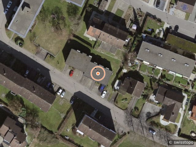 Luftbild der Lage – Neuhusstrasse 5, 8630 Rüti