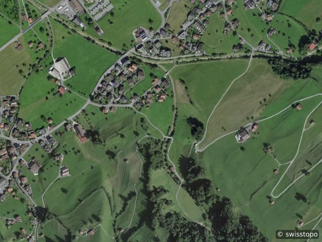 Luftbild Brünigstrasse 84, Sachseln